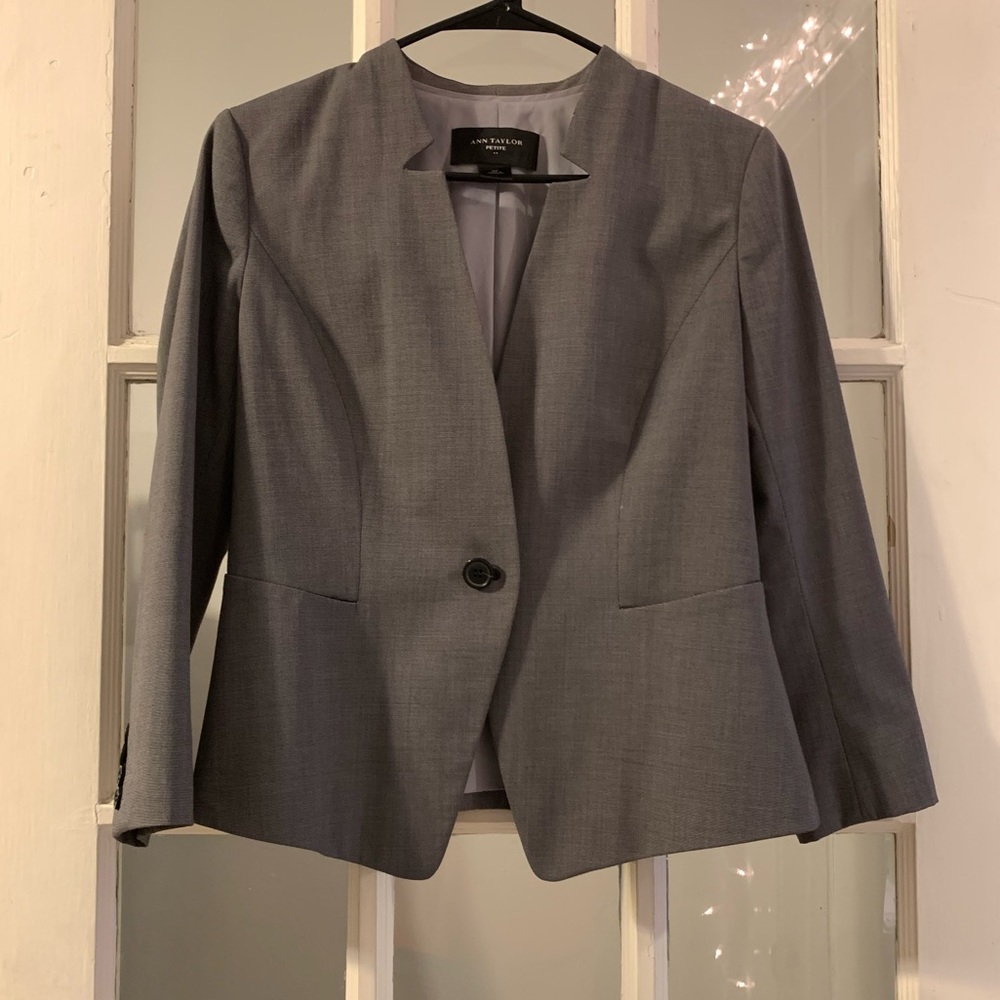 pant suit